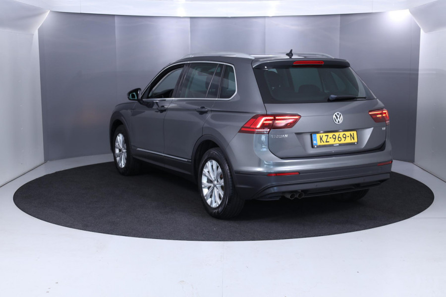 Volkswagen Tiguan 1.4 TSI Connected Series tsi/125pk 6bak| Navi| Alarm| parksensors| extra getint glas