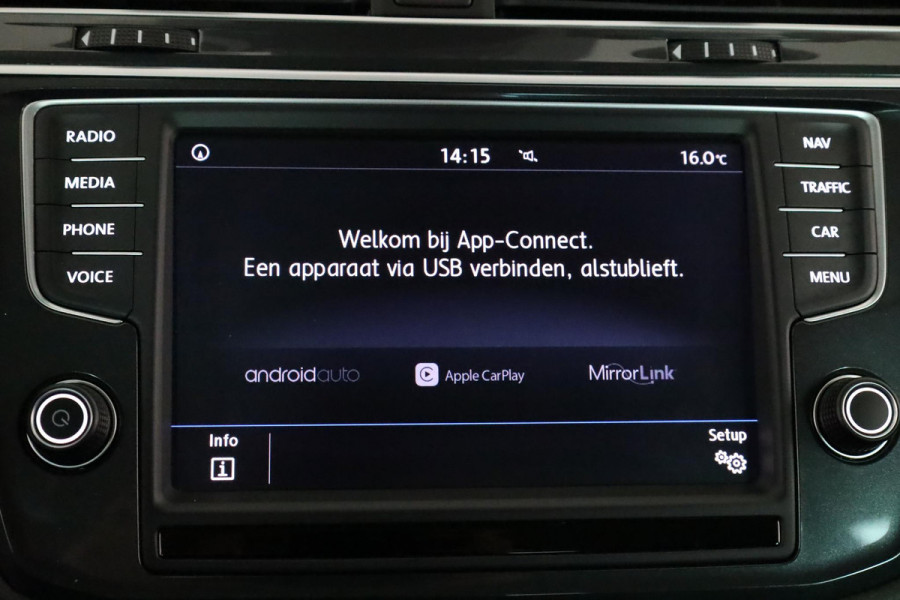 Volkswagen Tiguan 1.4 TSI Connected Series tsi/125pk 6bak| Navi| Alarm| parksensors| extra getint glas