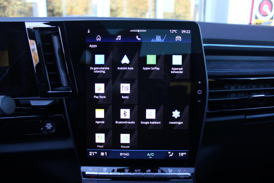 Renault Austral 1.2 E-Tech Hybrid 200pk Iconic Esprit Alpine | NAVIGATIE BY GOOGLE | APPLE CARPLAY/ANDROID AUTO | 360° CAMERA | DAB+ RADIO | CLIMATE CONTROL | 20" LICHTMETALEN VELGEN DAYTONA | ADAPTIVE | DIGITAAL INSTRUMENTENPANEEL | PANORAMADAK | FULL LED KOPLAMPEN | LED MISTLAMPEN / BOCHTVERLICHTING | KEYLESS ENTRY & START | DRAADLOOS LADEN | SFEER VERLICHTING |