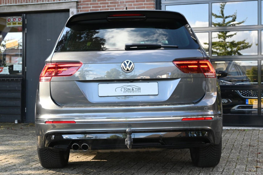 Volkswagen Tiguan 2.0 TSI 4Motion 2x R-LINE PANO Trekhaak Virtual '17