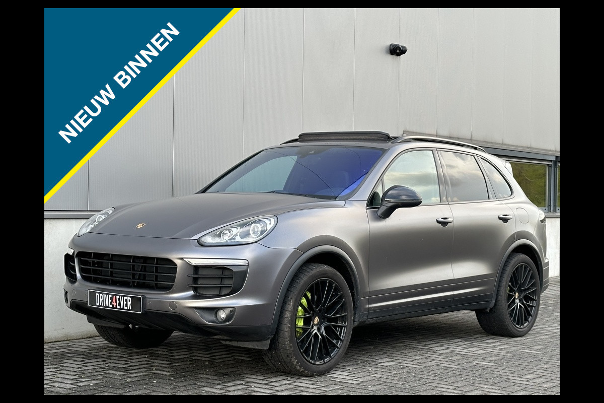 Porsche Cayenne 3.0 S E-Hybrid Pl Ed FULL MATT GREY PANO NAVI CR CONTROL