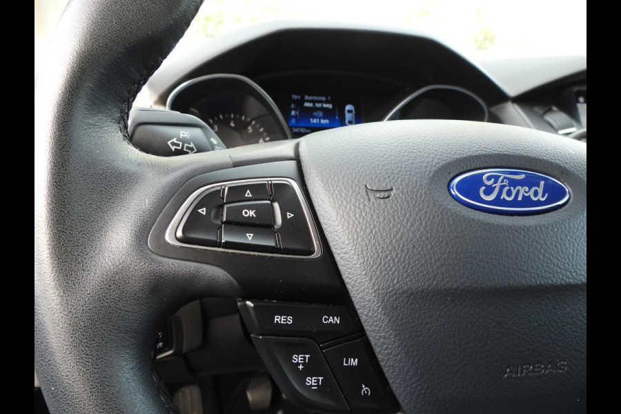 Ford Focus 1.0 EcoBoost Lease Edition NAVI/CLIMA/CRUISE/PDC/16"LMV!