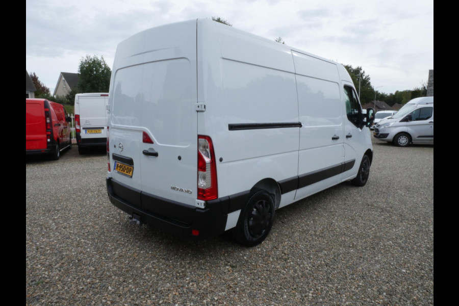 Opel Movano 2.3 CDTI 110PK, L2H2, Airco