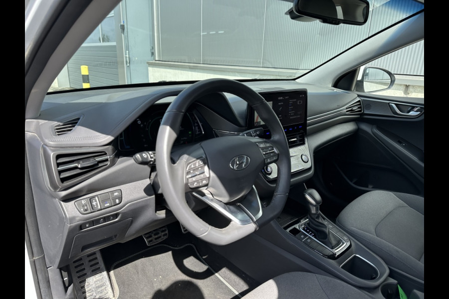 Hyundai IONIQ 1.6 GDi PHEV Premium CAMERA CR CONTROL NAVI PDC CLIMATE