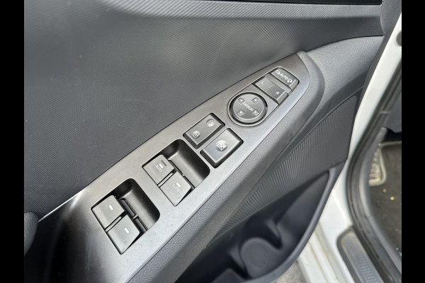 Hyundai IONIQ 1.6 GDi PHEV Premium CAMERA CR CONTROL NAVI PDC CLIMATE