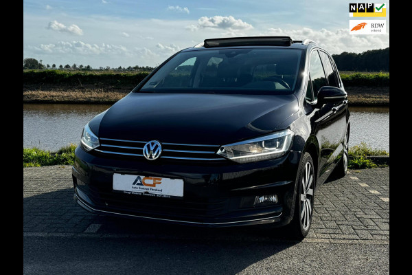 Volkswagen Touran 1.5 TSI Highline 7p Trekhaak vol opties