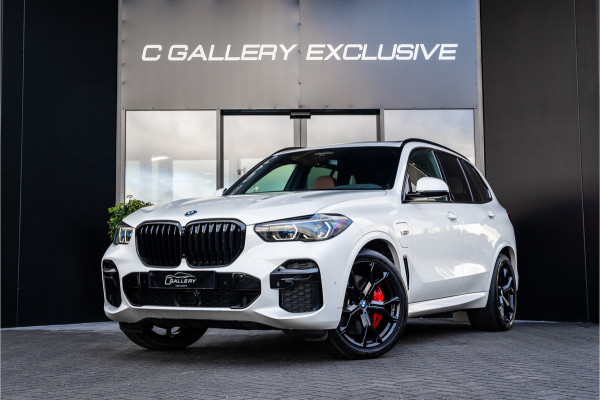 BMW X5 xDrive45e High Executive M-Sport - Panorama | Luchtvering | Softclose | ACC | Memory | HUD