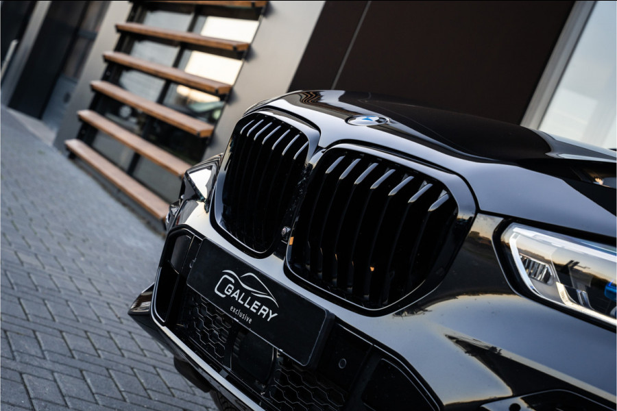 BMW X5 xDrive30d - M Sportpakket - Grijs kent! | Panorama | 360 Camera | ACC