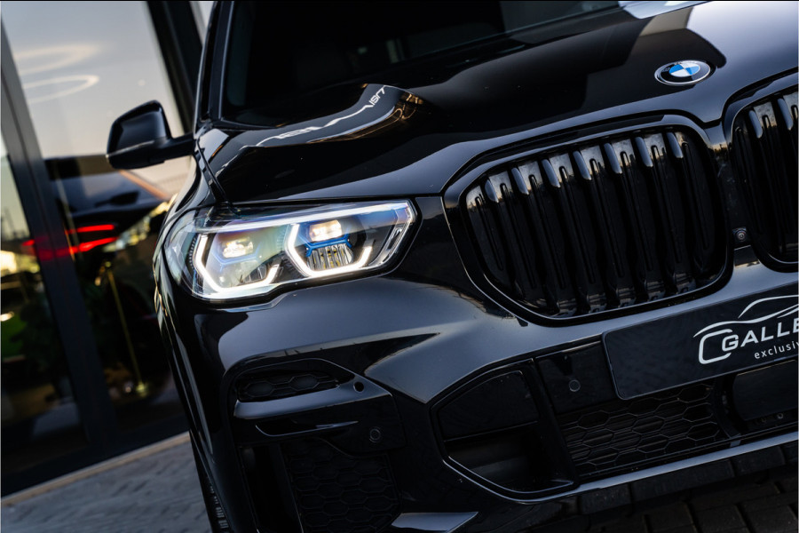 BMW X5 xDrive30d - M Sportpakket - Grijs kent! | Panorama | 360 Camera | ACC