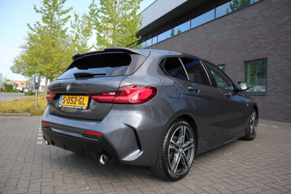 BMW 1-serie 118d High Executive