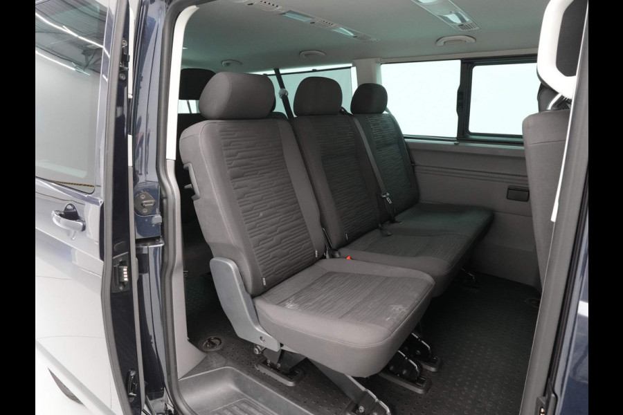 Volkswagen Transporter Caravelle 9 Pers. 2.0 TDI 150pk DSG Navigatie Pdc Acc Stoelverwarming