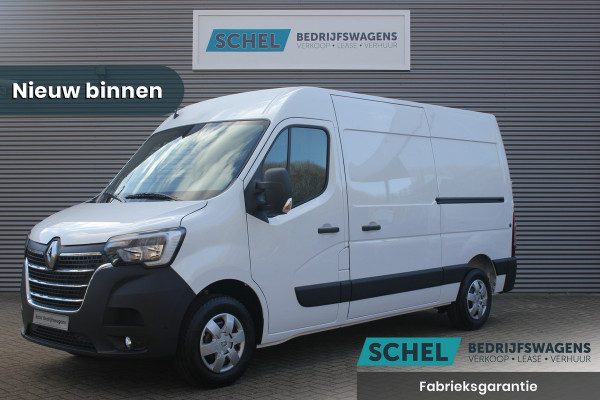 Renault Master T35 2.3 dCi 135pk L2H2 Work Edition - 2x Schuifdeur - Navigatie - Camera - Trekhaak - Parkeersensoren - Allseason - Rijklaar