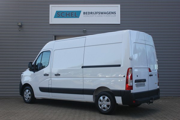 Renault Master T35 2.3 dCi 135pk L2H2 Work Edition - 2x Schuifdeur - Navigatie - Camera - Trekhaak - Parkeersensoren - Allseason - Rijklaar