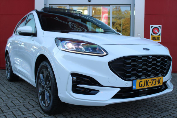 Ford Kuga 2.5 PHEV 225PK AUTOMAAT ST-LINE | ELEKTRISCH WEGKLAPBARE TREKHAAK | ALLE SEASON BANDEN | 360° CAMERA | ELEKTRISCH BEDIENBARE ACHTERKLEP | WINTER PACK: STOEL/STUUR/VOORRUIT VERWARMING | 18" LICHTMETALEN VELGEN | PANORAMISCH SCHUIF/KANTEL DAK | DODEHOEK DETECTIE | ADAPTIVE CRUISE CONTROL | HEAD UP DISPLAY | DEUR BESCHERMERS | DRAADLOZE TELEFOONLADER | ACHTERBANK VERWARMD | KEYLESS ENTRY/START |