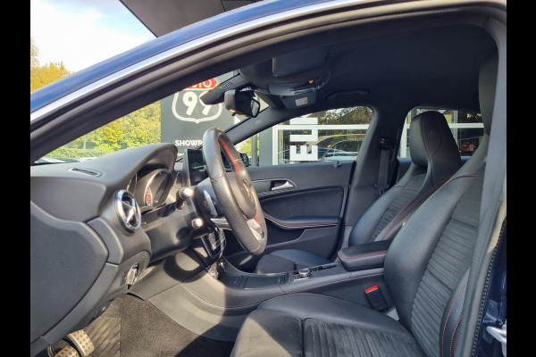 Mercedes-Benz CLA-Klasse 180 Business Solution AMG INCL BTW / CAMERA  / CRUISE /