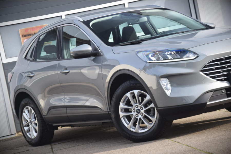 Ford Kuga 2.5 PHEV Titanium + TREKHAAK/CAMERA/NAVIGATIE