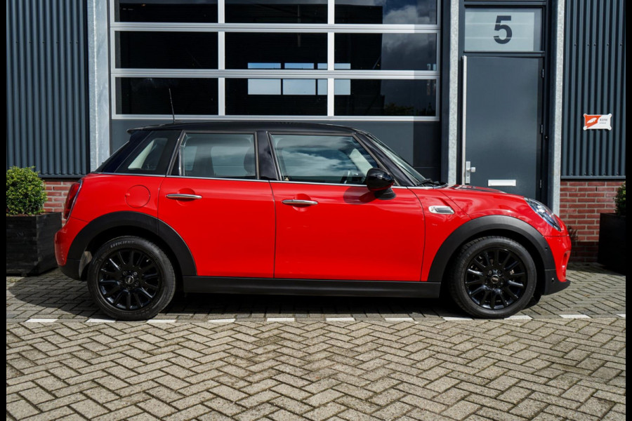 MINI Mini 1.5 Cooper Chili, JCW Stuurwiel, Head-up, Harman Kardon Audio, Grote Navi, Apple CP, Achteruitrijcamera, Union Jack LED,