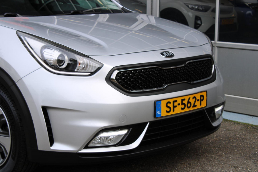 Kia Niro 1.6 GDi Hybrid DynamicLine Automaat Navi Camera Nap