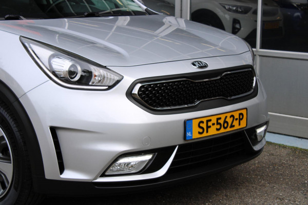 Kia Niro 1.6 GDi Hybrid DynamicLine Automaat Navi Camera Nap