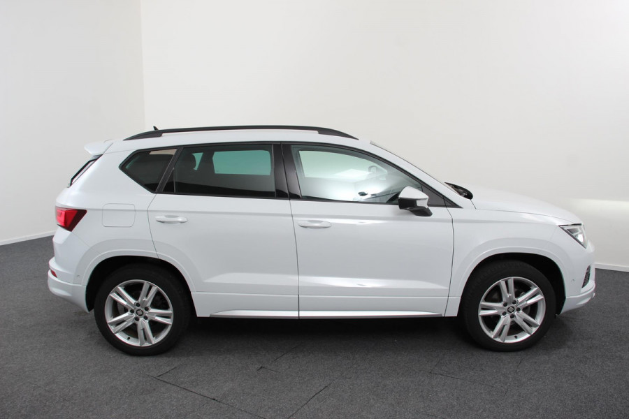 Seat Ateca 1.5 TSI 150pk DSG FR DEMO | Navigatie | Climate control | Digitale Cockpit | Camera | Led | Parkeer sensoren | Electrisch bedienbare achterklep