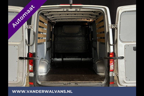 Volkswagen Crafter 2.0 TDI 141pk Automaat L3H2 L2H1 Euro6 Airco | 2x Zijdeur | Camera | Navigatie Apple Carplay, Android Auto, Cruisecontrol, Bijrijdersbank, 3000kg trekvermogen