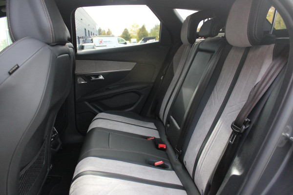 Peugeot 3008 1.6 HYbrid4 300PK GT PACK BUSINESS | PANORAMISCH SCHUIF/KANTEL DAK | BLACK PACK | MASSAGE STOELEN | ELEKTRISCHE STOELEN MET GEHEUGEN FUNCTIE | STOEL VERWARMING | FULL LED KOPLAMPEN | 360°C CAMERA | KEYLESS ENTRY/START | NAVIGATIE 10" TOUCHSCREEN | APPLE CARPLAY/ANDROID AUTO | DODEHOEK BEWAKING | FOCAL AUDIO SYSTEM | ADAPTIVE CRUISE CONTROL | ELEKTRISCHE ACHTERKLEP | DAB+ RADIO |