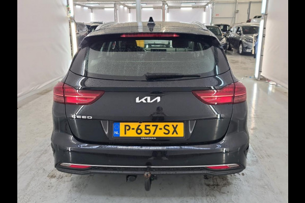 Kia Ceed Sportswagon 1.5 T-GDi DynamicLine NL AUTO | 10x in voorraad  | TREKHAAK | CARPLAY |