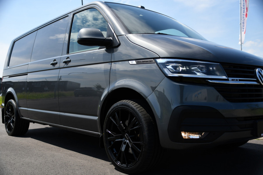 Volkswagen Transporter 2.0 TDI L2H1 4Motion Highline Adaptieve Cruise, Camera, Carplay, 199pk, Automaat, Sensoren, Multimedia, LED, VERKOCHT...Gefeliciteerd SKN Transport BV