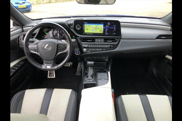 Lexus ES 300h F Sport Line | Schuifdak, Mark Levinson, HUD, Leer, Stoelventilatie, 360 graden camera, Dodehoekherkenning, Eerste eigenaar