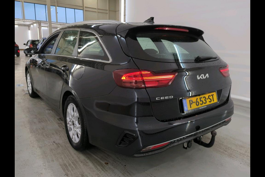 Kia Ceed Sportswagon 1.5 T-GDi DynamicLine NL AUTO |10x in voorraad CAMERA | TREKHAAK | CARPLAY |