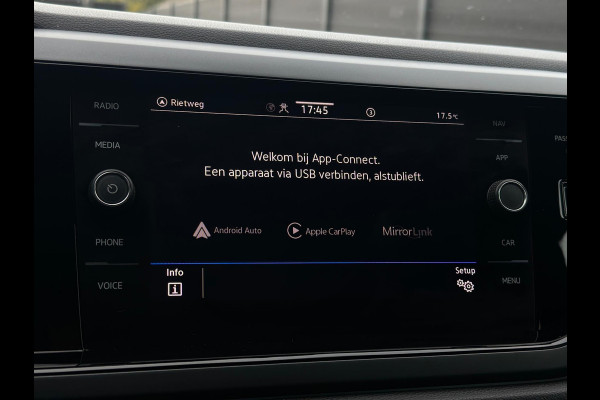 Volkswagen Polo 1.0 TSI 2x R-Line Panorama CarPlay