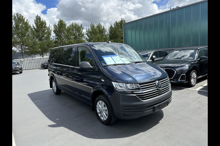 Volkswagen Transporter 2.0 TDI L2H1 28 DC 150 pk Automaat (DSG) | Dubbele cabine | Navigatie via App | Trekhaak | Parkeersensoren achter | Achteruitrijcamera | Adaptieve cruise control |