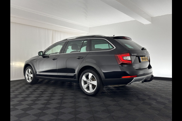 Škoda Octavia Combi 2.0 TDI SCOUT 4x4 Aut. *PANO | FULL-LED | LEDER-ALCANTARA | NAVI-FULLMAP | AMUNDSEN-AUDIO | COMFORT-SEATS | DAB+ | ECC | PDC | CRUISE | TOWBAR | 17''ALU*