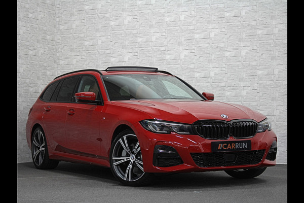 BMW 3 Serie Touring 330e M-Sport | 360 View | Panorama | ACC | Laser-LED | Head-Up | Keyless-Entry | Leder | Sfeerverlichting | 19'' | Glaspook | 4-Zone Clima | Stoelverwarming | DAB | Carplay | ISO-Glas | Live Cockpit Prof. |