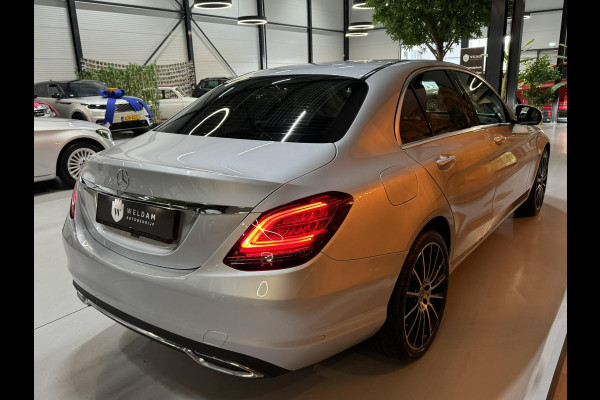 Mercedes-Benz C-Klasse 180 Garantie Camera Xenon Navigatie Cruise Control Carplay Rijklaar