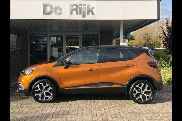 Renault Captur 0.9 TCe Intens | Pano, Nwe Model, Navi, Camera, Keyless, Park Assist, LED, 17'' LMV, Two-tone | NAP |