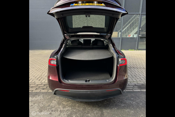 Tesla Model Y RWD