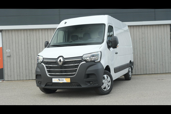 Renault Master T33 2.3 dCi 135 L2H2 Comfort | Direct Leverbaar | Navigatie | Parkeersensoren | Airco | Cruise Control