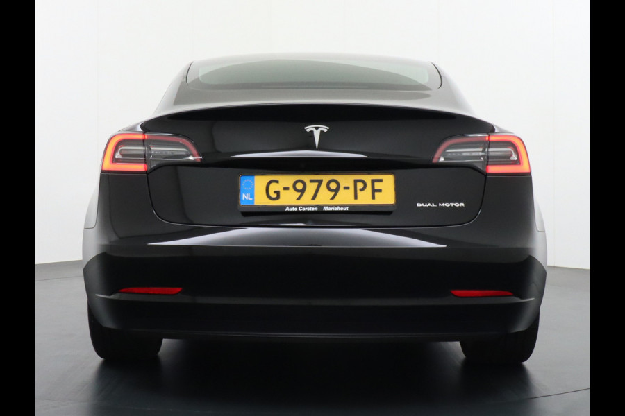 Tesla Model 3 Long Range Trekhaak 1000kg!  75 kWh 463PK FSD-vb. Premium Audio 4wd 19" AutoPilot Pano.dak Camera Leer Adaptive-Cruise+Stop&Go   Veel grip door AWD vierwielaandrijving.  Origineel Nederlandse auto ! grootste accu ! tot 16,5 kwh thuis laden, 120kw/h snelladen per uur !