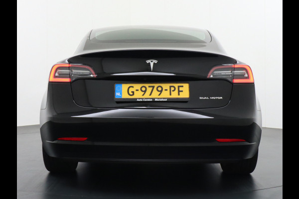 Tesla Model 3 Long Range Trekhaak 1000kg!  75 kWh 463PK FSD-vb. Premium Audio 4wd 19" AutoPilot Pano.dak Camera Leer Adaptive-Cruise+Stop&Go   Veel grip door AWD vierwielaandrijving.  Origineel Nederlandse auto ! grootste accu ! tot 16,5 kwh thuis laden, 120kw/h snelladen per uur !