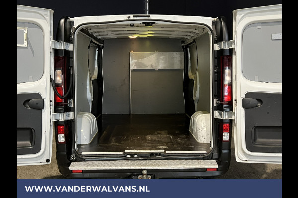 Renault Trafic 1.6 dCi 126pk L2H1 Euro6 Airco | 2x zijdeur | Navigatie | Trekhaak | Cruisecontrol Parkeersensoren, Bijrijdersbank