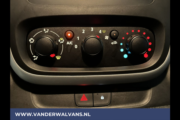 Renault Trafic 1.6 dCi 126pk L2H1 Euro6 Airco | 2x zijdeur | Navigatie | Trekhaak | Cruisecontrol Parkeersensoren, Bijrijdersbank