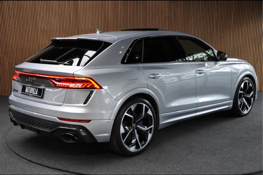 Audi RS Q8 4.0 TFSI Dynamic Plus B&O Keramisch HUD Massage Carbon