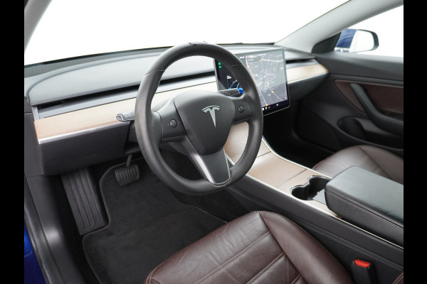 Tesla Model 3 Long Range 75 kWh 463PK FSD-vb. Premium-Audio 4wd 18" AutoPilot Pano.dak Camera Leer Adaptive-Cruise+Stop&Go  PDC-A+Voor Wifi Ec Veel grip door AWD vierwielaandrijving.  Origineel Nederlandse auto ! grootste accu ! tot 16,5 kwh thuis laden, 120kw/h snelladen per uur !