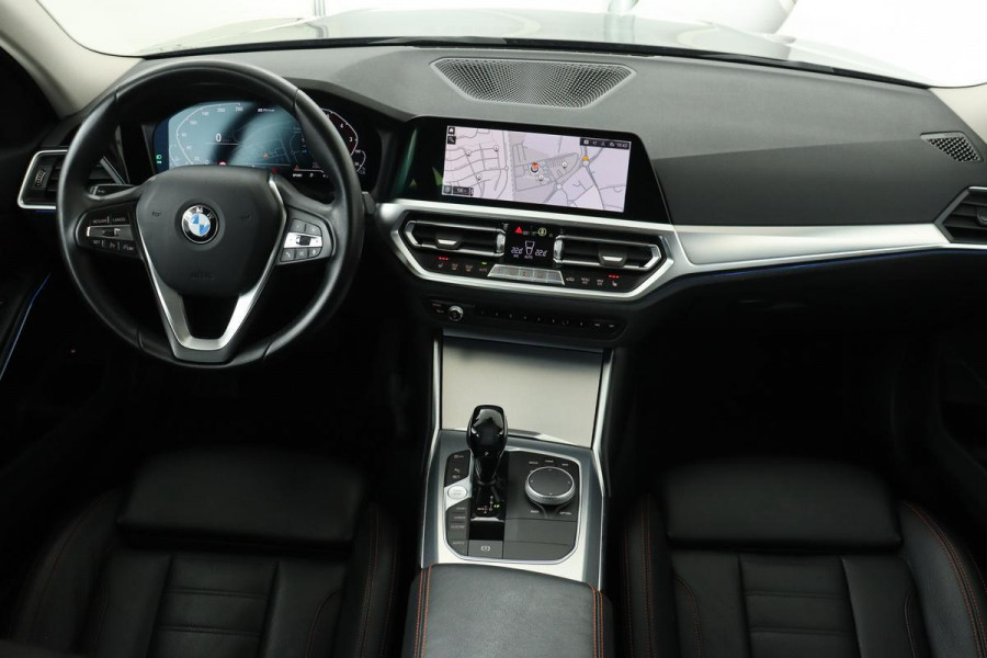 BMW 3-serie 320e Edition Plus | Sport Line | Laser LED | DAB+ | Keyless | Carplay | Leder | Stoelverwarming | Navigatie | Sportstoelen