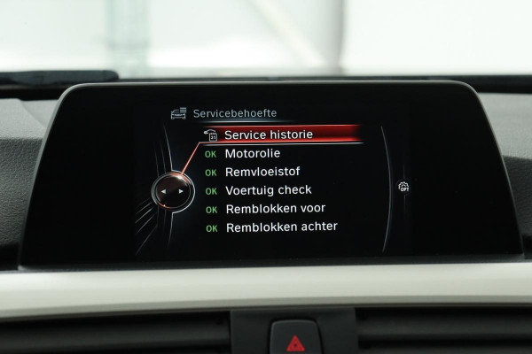 BMW 3-serie 330e Executive | Full LED | Navigatie | PDC | Climate control | Cruise control