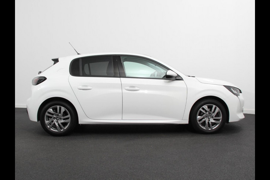 Peugeot 208 1.2 PureTech 101pk Allure Sky | Navigatie | Apple Carplay/Android Auto | Climate Control | Panorama dak | Stoelverwarming | Lichtmetalen Velgen | Digitale Cockpit