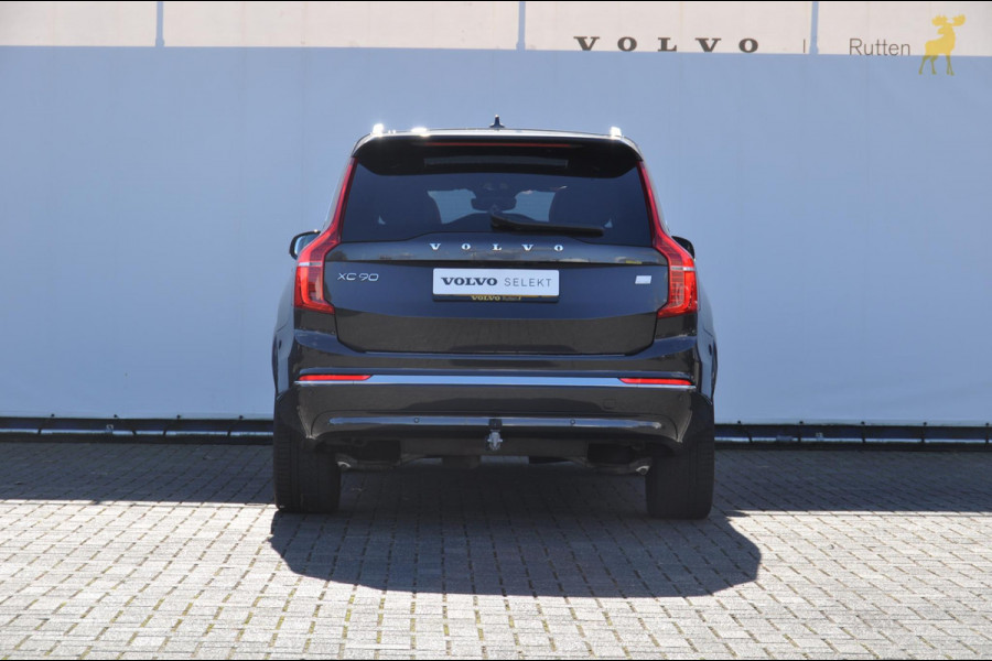 Volvo XC90 T8 455PK Automaat Recharge AWD Ultimate Bright Massage stoelen / Stoelverwarming en ventilatie voor / Luchtvering / Semi-elektrisch inklapbare trekhaak / Head-up display / Bowers & Wilkins Audio / 360 camera / Pilot assist / Adaptive cruise control / Elektrische achterklep / Keyless entry /