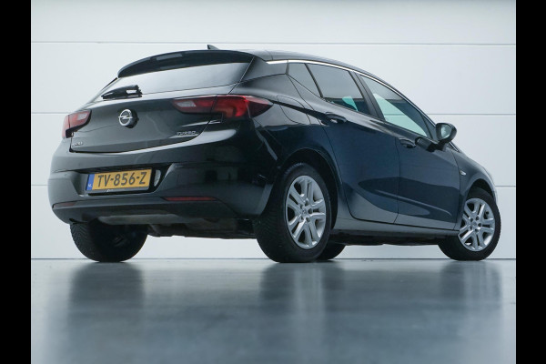 Opel Astra 1.4 Turbo Sport 150pk (APPLE CARPLAY,LED,CLIMATE,CRUISE,PARKEERSENSOREN,GROOT NAVI,LM-VELGEN,NIEUWE APK,TOPCONDITIE)