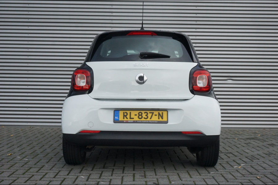 Smart Forfour 1.0 Pure 71PK HOGE ZIT | CLIMA | CRUISE | 15' LMV | 5 DRS.